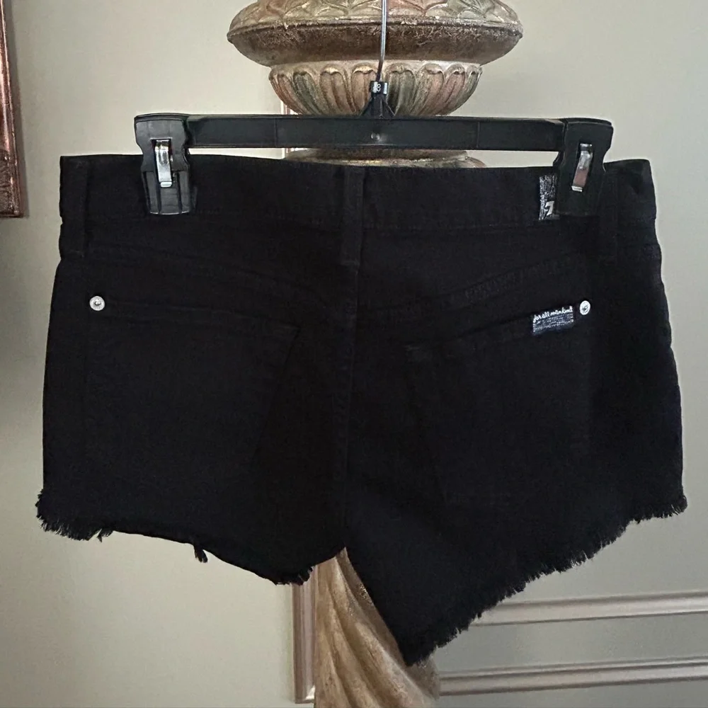 7 For All Mankind Black Raw Hem Denim Shorts Mid Rise Festival Summer Women’s 30